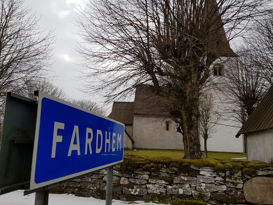 Nu är vi igång med restaurering av Fardhem kyrka. Riktigt roligt att Gotlandsb... 1